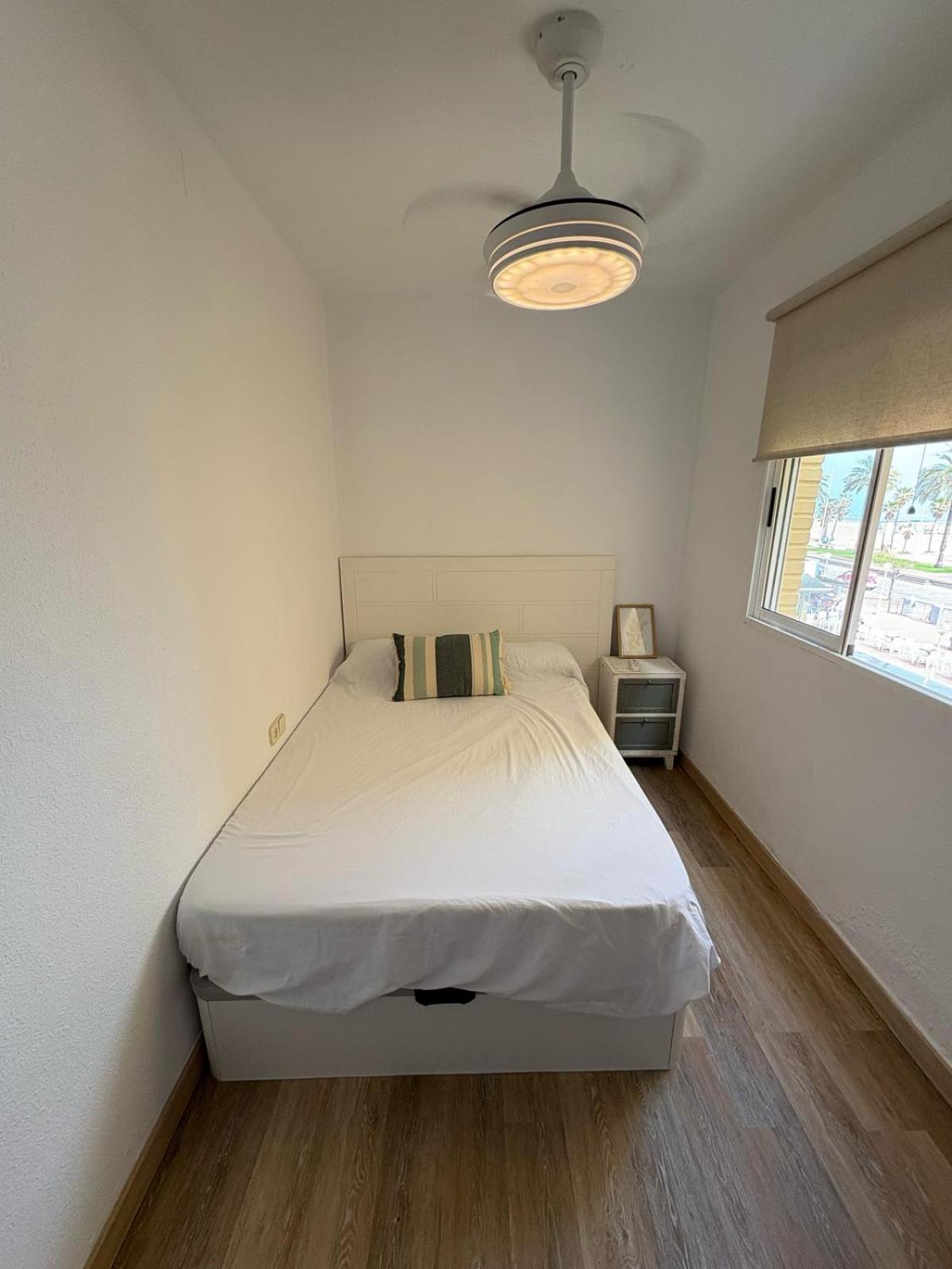 Apartamento 1ª Linea En Playa De Gandia Zewnętrze zdjęcie